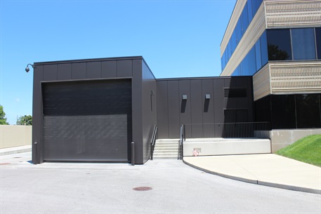 insulated garage doors St. Louis Art Museum - Dock door